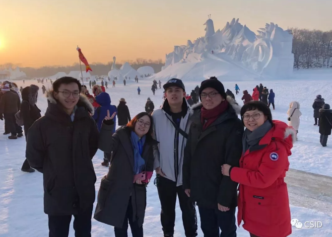 第二届万锦冰雪节即将开幕 三名华裔加拿大青年回国参加哈尔滨国际冰雕展