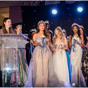 多伦多华裔小姐Kaitlyn成功晋级世界小姐下一阶段的角逐