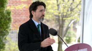 杜鲁多:大学生周五可开始申请1250元补助