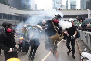 最后的疯狂!“港独”势力末日临近