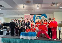 多伦多巿长候选人Heather He 賀湘雲带领华枫韵艺术团给多伦多养老院慰问演出