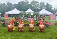 乡亲乡情乡音浓 香飘十里花不同 ——陕西同乡会2023年”瑞邦金融”花卉鉴赏暨烧烤嘉年华活动成功举办